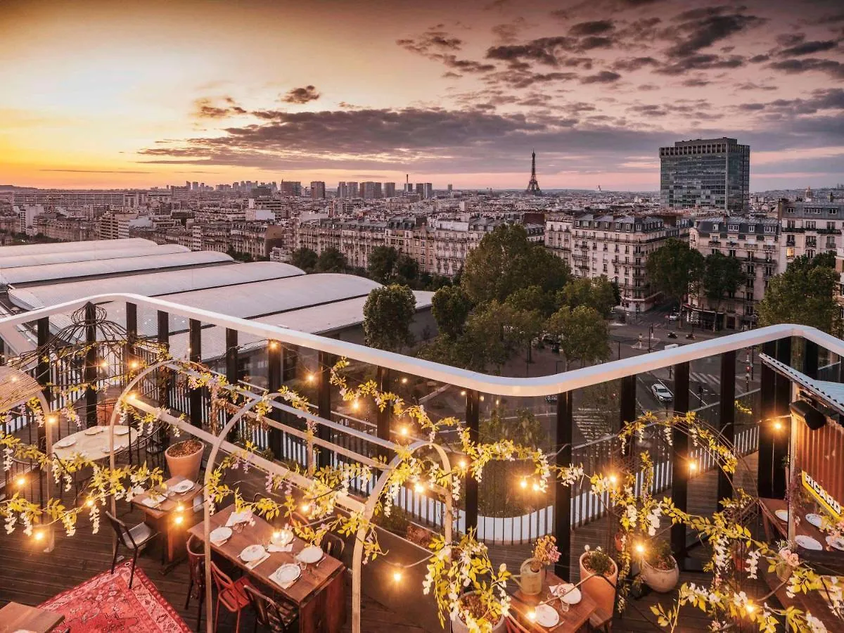 Novotel Porte Versailles 4*