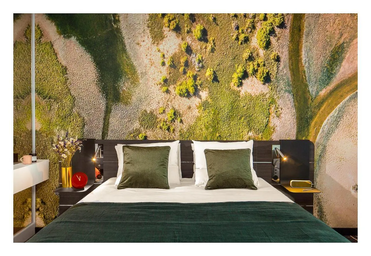 Hotel Novotel Porte Versailles 4*
